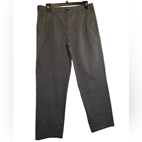 Croft and Barrow Men's Dress Pants Gray Size 36x34 - Picture 1 of 9